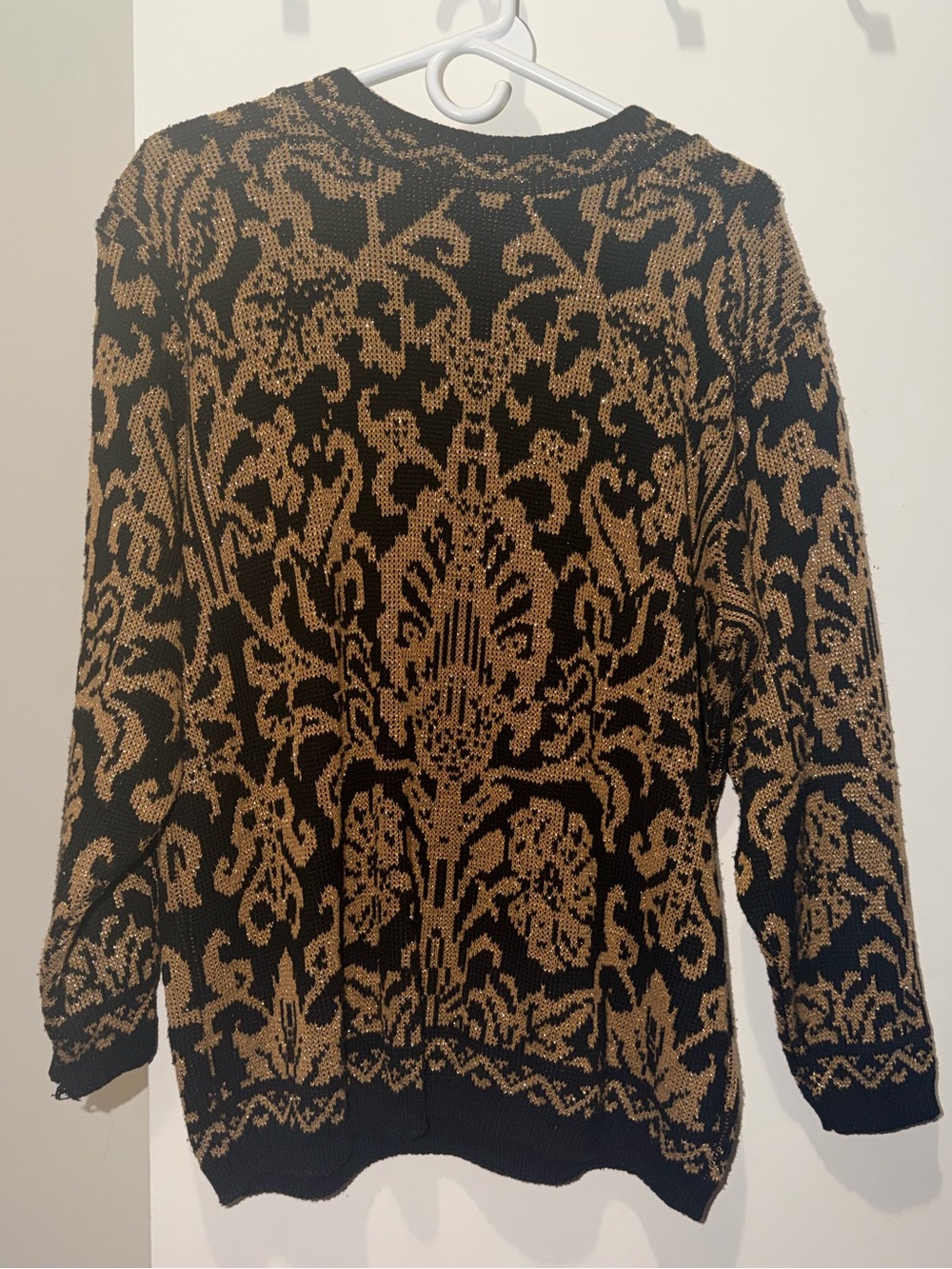 Alfred Dunner vintage Jacard gold foil sweater size large